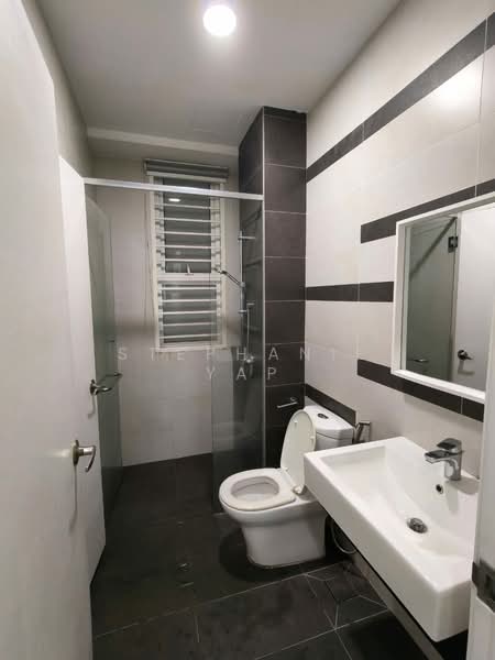 Condominium for Rent at D'Suites Akasia Horizon @ Horizon Hills - Stephanie Yap - Bathroom - PropertyGuru.com.my
