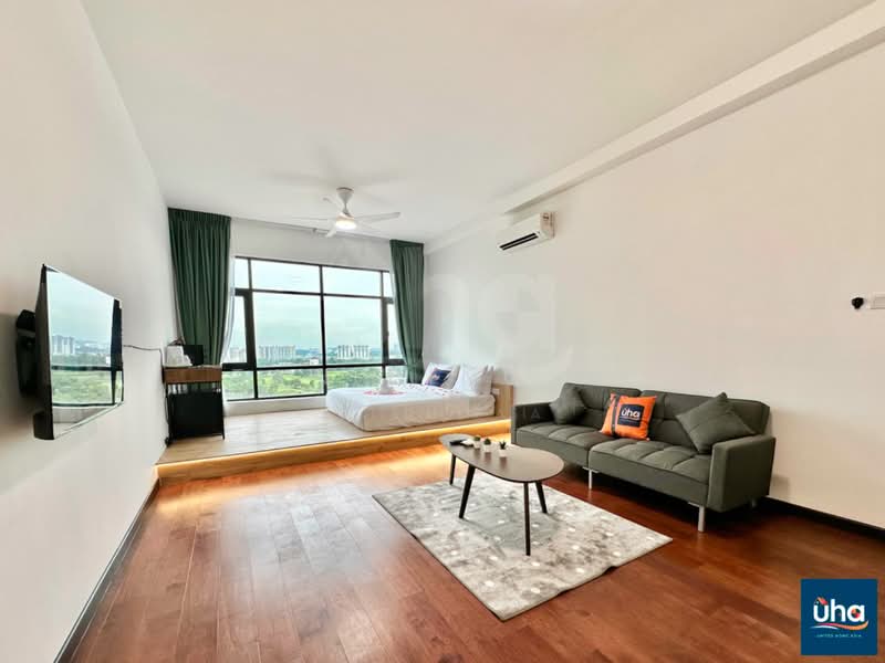 Servis Apartment untuk Disewa di Molek Regency - Tan Bing Yi - Living Room - PropertyGuru.com.my