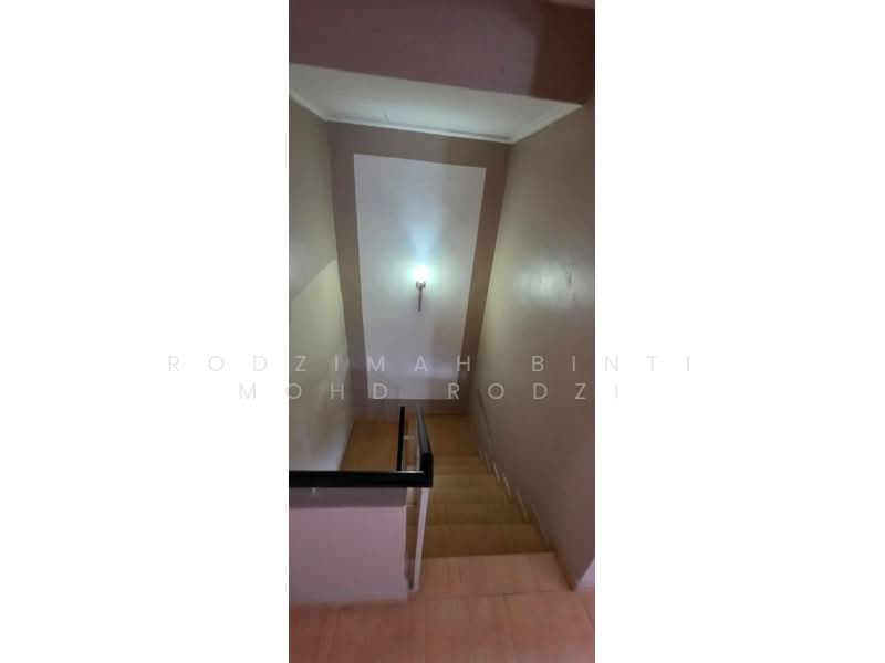 Rumah Teres 2 Tingkat untuk Disewa di Taman Subang Bestari (Sungai Buloh) - Rodzimah Binti Mohd Rodzi - Corridor - PropertyGuru.com.my