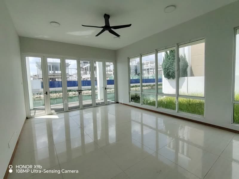 Bungalow for Sale in Senibong (Permas Jaya) - Javenthan Ng - Living Room - PropertyGuru.com.my