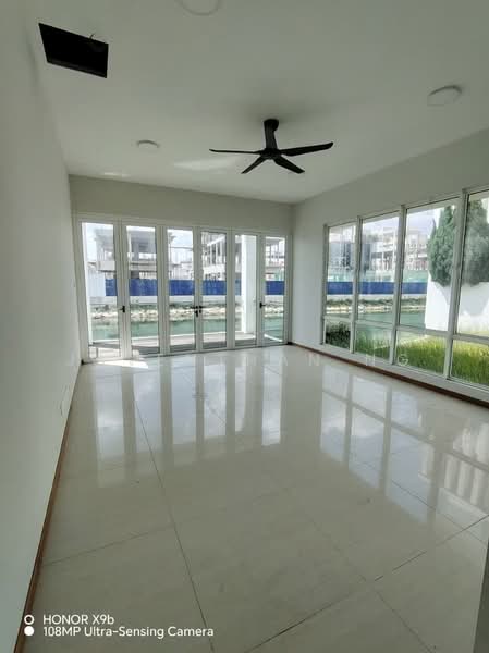 Bungalow for Sale in Senibong (Permas Jaya) - Javenthan Ng - Living Room - PropertyGuru.com.my