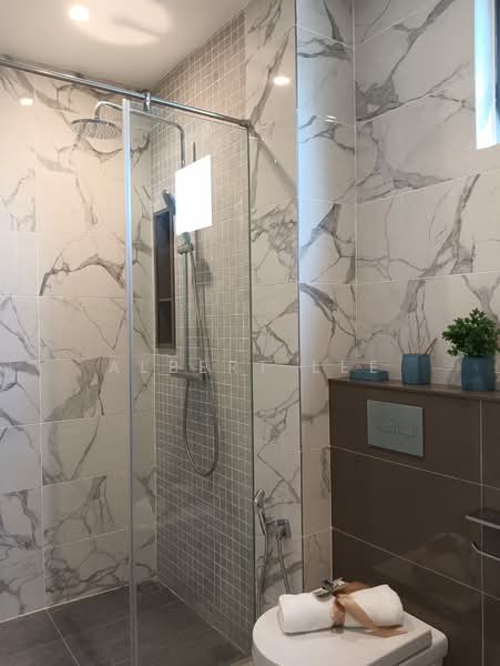 Servis Apartment untuk Dijual di Residensi 38 Bangsar - Albert Lee - Bathroom - PropertyGuru.com.my
