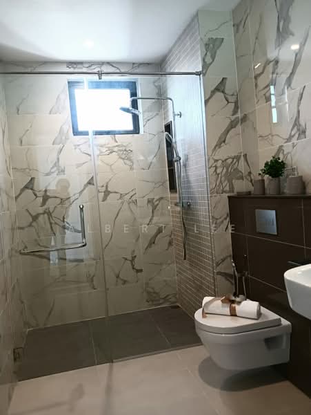 Servis Apartment untuk Dijual di Residensi 38 Bangsar - Albert Lee - Bathroom - PropertyGuru.com.my