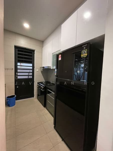 Bungalow for Sale in Senibong (Permas Jaya) - Javenthan Ng - Kitchen - PropertyGuru.com.my