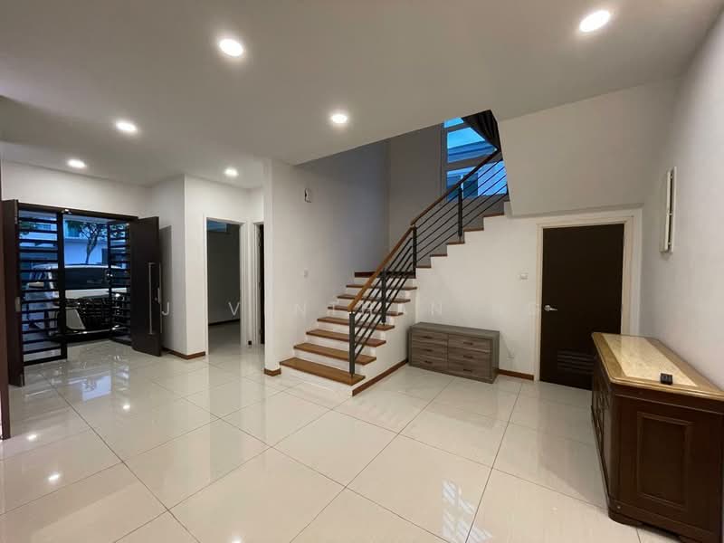 Bungalow for Sale in Senibong (Permas Jaya) - Javenthan Ng - Entrance - PropertyGuru.com.my