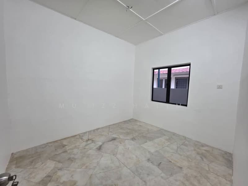 1-storey Terraced House for Sale in Meru (Klang) - Mu'izz Halim - PropertyGuru.com.my