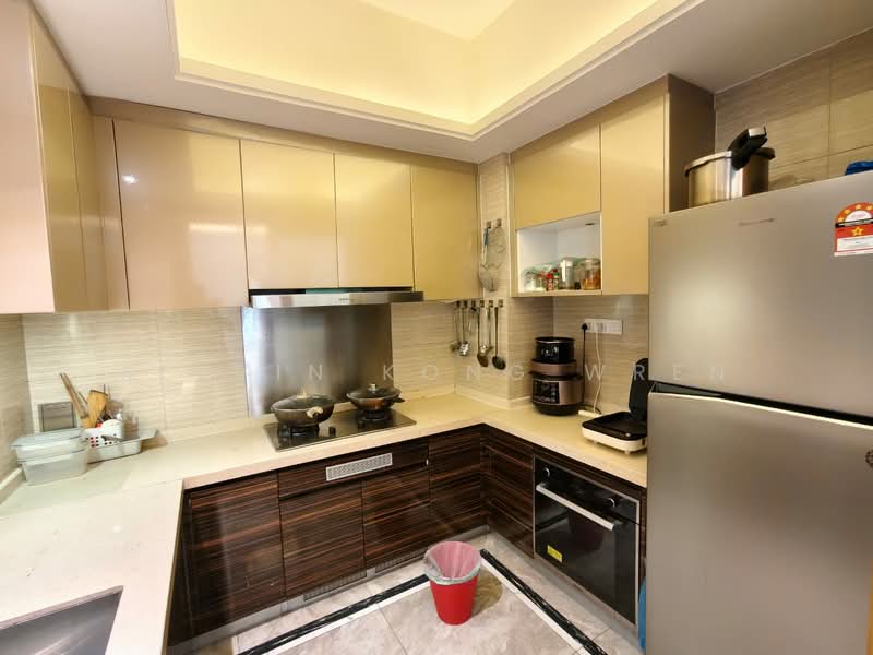Service Residence for Sale at R&F Princess Cove Phase 1 - Kelvin Kong Wren - Kitchen - PropertyGuru.com.my