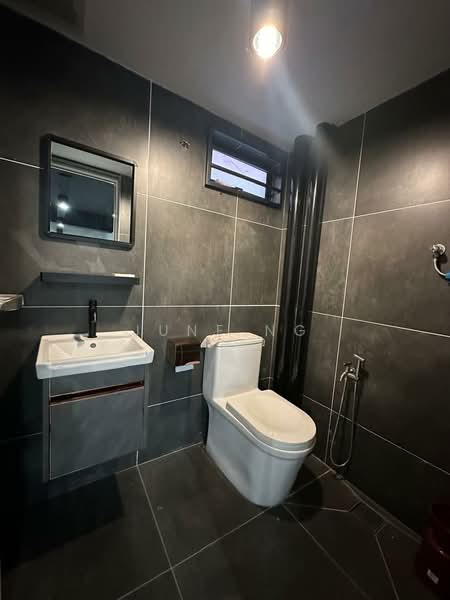 Pejabat untuk Disewa di Bandar Bukit Tinggi (Klang) - June Ng - Bathroom - PropertyGuru.com.my