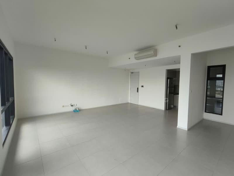 Service Residence for Sale at Ativo Suites @ Damansara Avenue - Louis Foong - Living Room - PropertyGuru.com.my