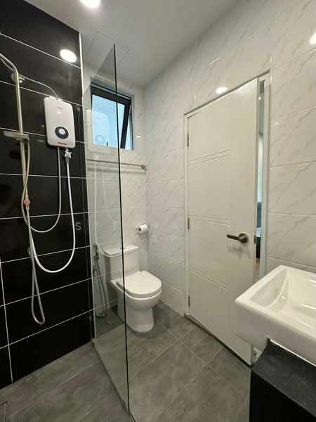 Kondominium untuk Disewa di Botanika - Stephanie Yap - Bathroom - PropertyGuru.com.my