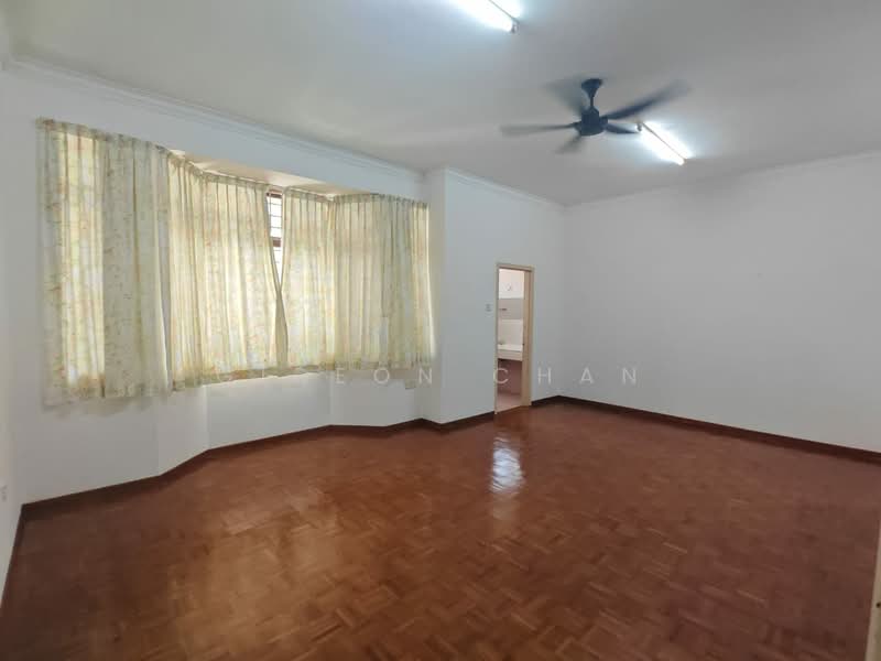 2-storey Terraced House for Rent in Taman Suria (Johor Bahru) - Gideon Chan - Living Room - PropertyGuru.com.my