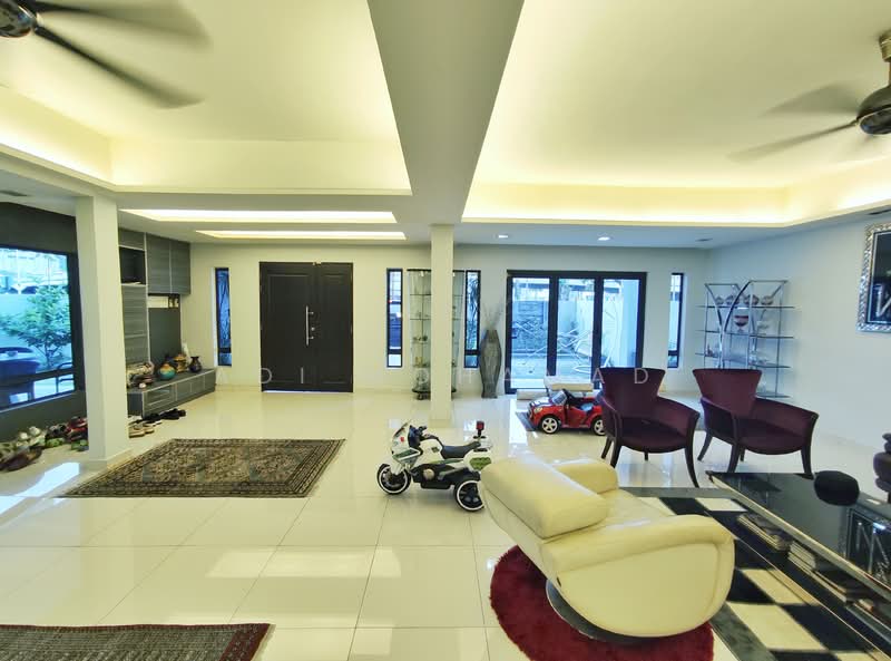Rumah Teres 2 Tingkat untuk Dijual di Wangsa Maju (Setapak) - Adi Mohamad - Living Room - PropertyGuru.com.my