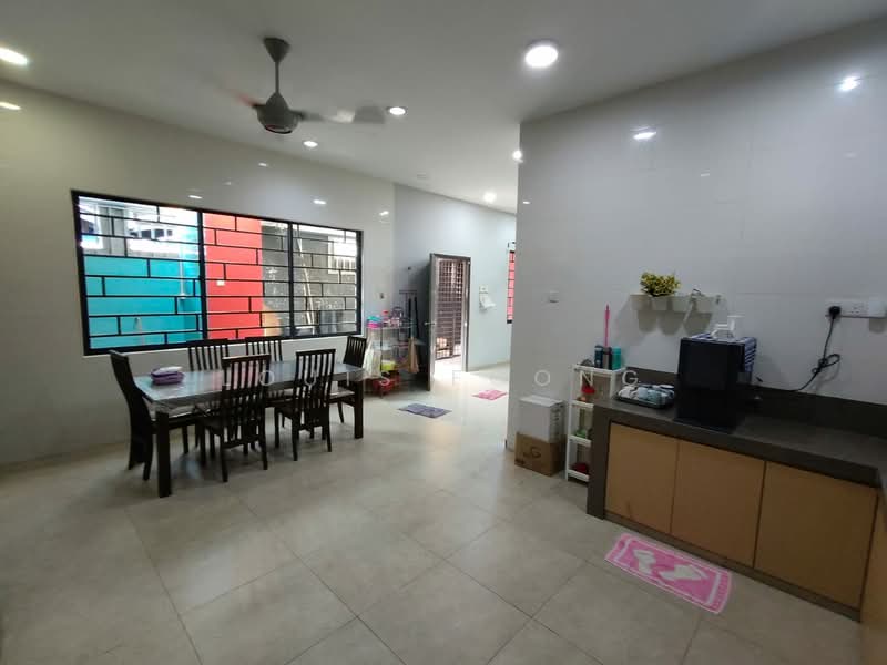 Semi-Detached House for Sale in Jinjang Selatan (Batu) - Louis Foong - Dining Room - PropertyGuru.com.my