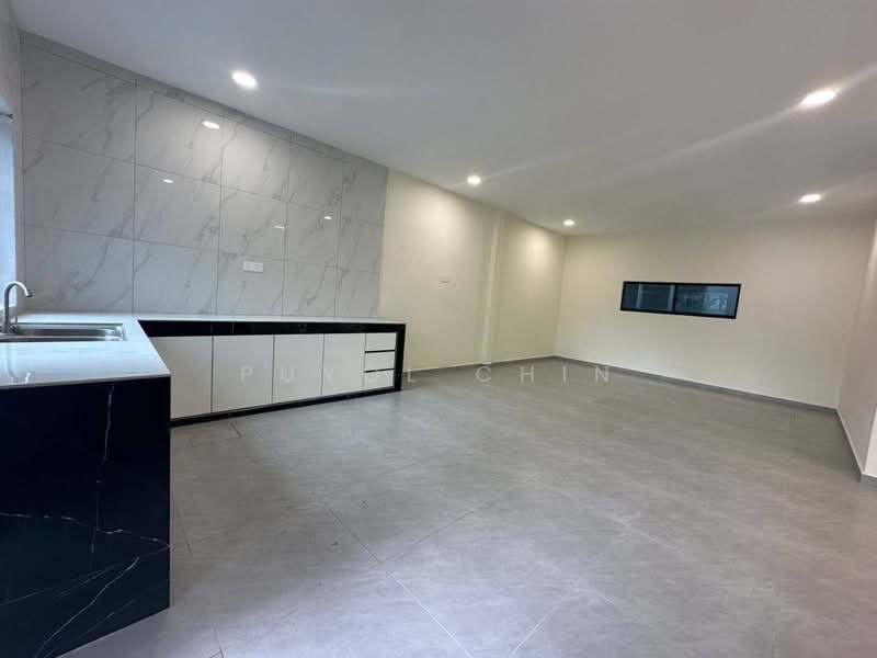 Rumah Berkembar untuk Dijual di Taman Sri Tebrau (Johor Bahru) - Puyol Chin - PropertyGuru.com.my