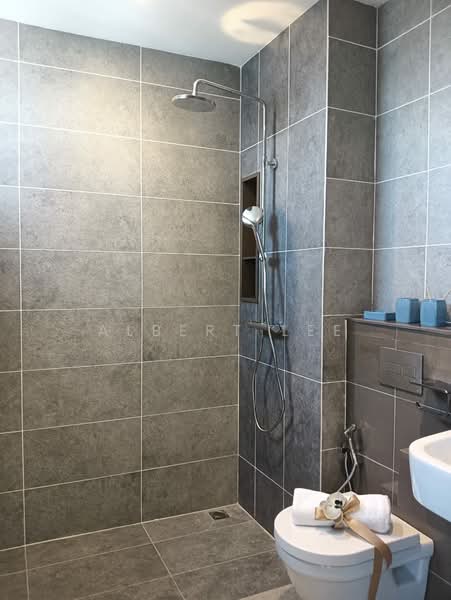 Service Residence for Sale at Residensi 38 Bangsar - Albert Lee - Bathroom - PropertyGuru.com.my