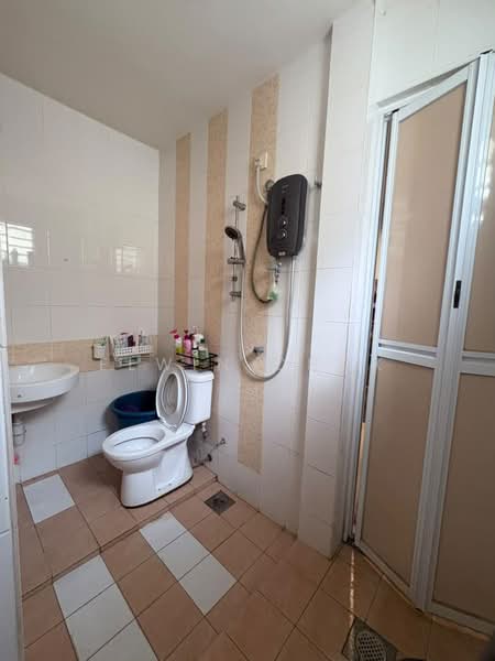 2-storey Terraced House for Sale in Setia Damai (Setia Alam) - Elwin Chok - Bathroom - PropertyGuru.com.my