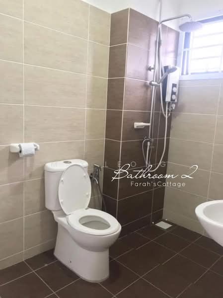 Rumah Teres 2 Tingkat untuk Dijual di Bandar Penawar (Kota Tinggi) - Max Leong - Bathroom - PropertyGuru.com.my