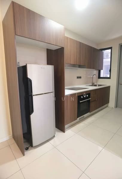 Service Residence for Rent at The Era @ Duta North - Wan Jia Shun - Kitchen - PropertyGuru.com.my