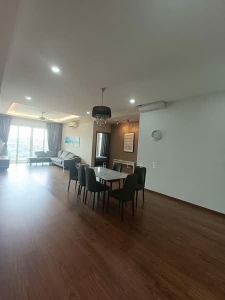 Kondominium untuk Disewa di Sri Putramas III / Royal Regent - Luff Lee - Living Room - PropertyGuru.com.my