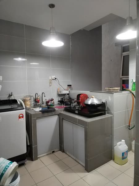 Condominium for Sale at Damansara Foresta - Seong Teck Chua - Kitchen - PropertyGuru.com.my