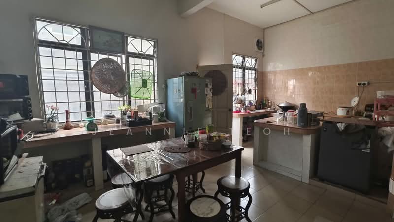 2-storey Terraced House for Sale in Taman Melawati (Ulu Kelang) - Jeannie Teoh - Kitchen - PropertyGuru.com.my
