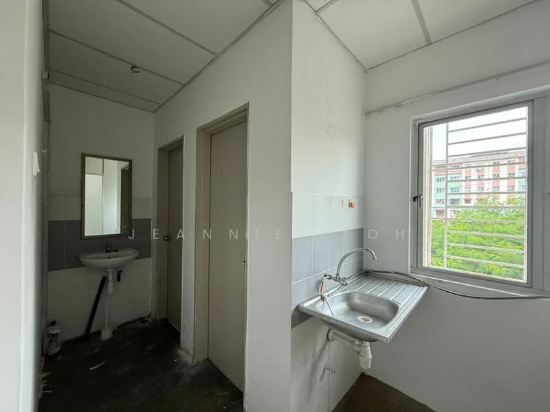 Office for Rent in Mutiara Gombak (Gombak) - Jeannie Teoh - Bathroom - PropertyGuru.com.my