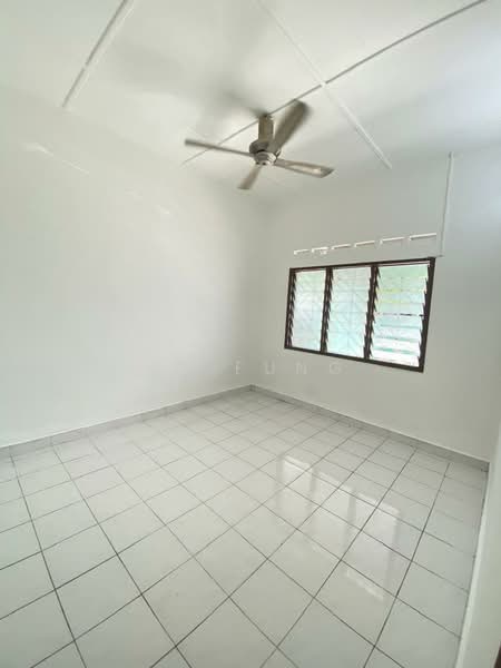 1-storey Terraced House for Sale in Taman Johor Jaya (Johor Bahru) - YC Fung - Interior - PropertyGuru.com.my