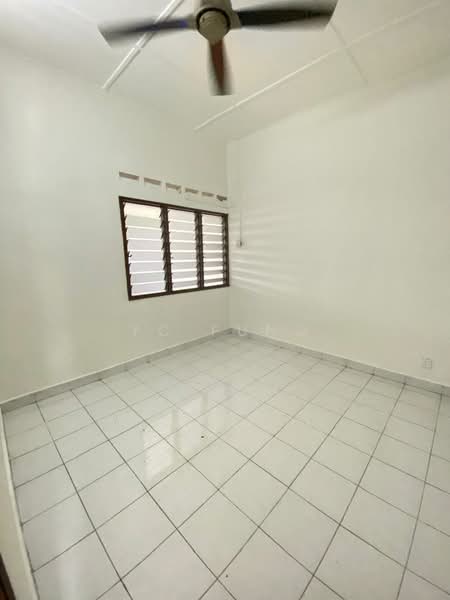 1-storey Terraced House for Sale in Taman Johor Jaya (Johor Bahru) - YC Fung - Interior - PropertyGuru.com.my