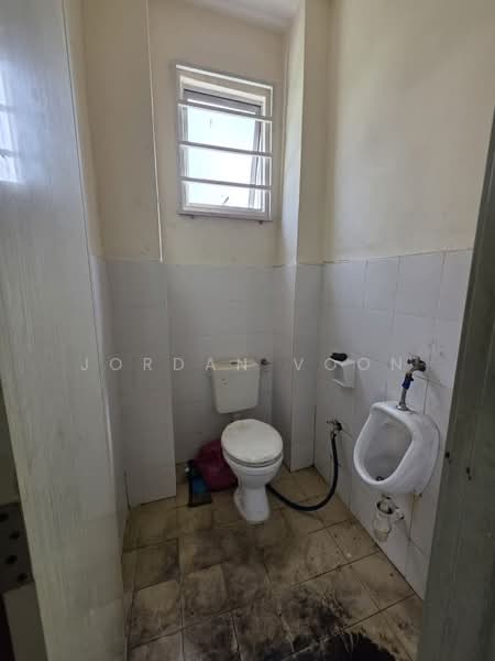 Kilang untuk Disewa di Kawasan Industri Ringan Asas Jaya (Bukit Mertajam) - Jordan Voon - Bathroom - PropertyGuru.com.my