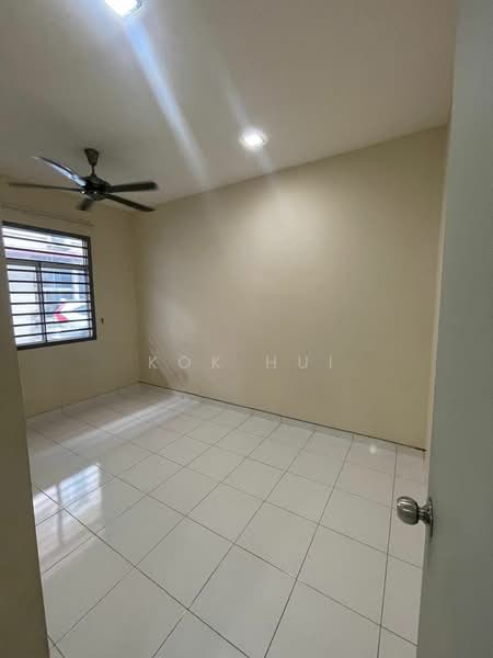 Rumah Teres 2 Tingkat untuk Dijual di Setia Tropika (Johor Bahru) - Kok Hui - Interior - PropertyGuru.com.my