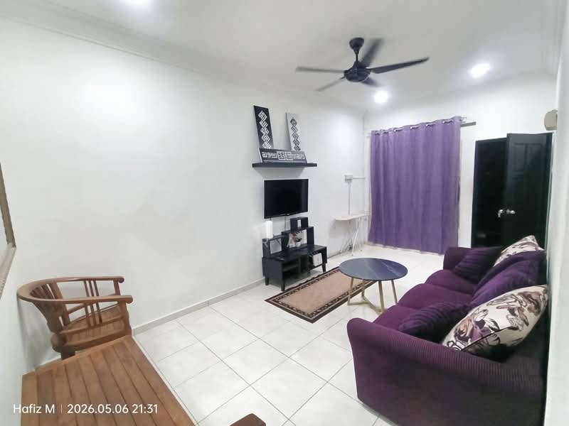 Rumah Teres 1 Tingkat untuk Dijual di Taman Kota Masai (Pasir Gudang) - Zira . - Living Room - PropertyGuru.com.my