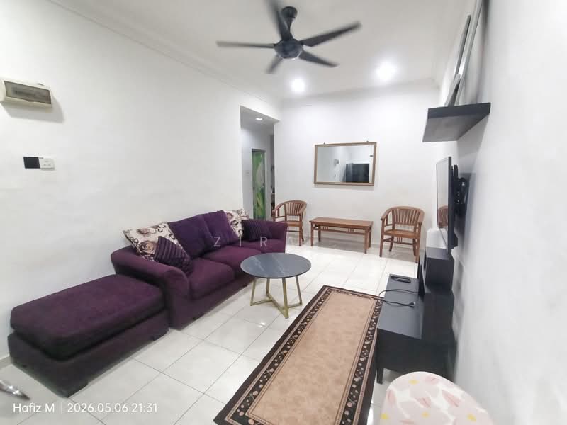 Rumah Teres 1 Tingkat untuk Dijual di Taman Kota Masai (Pasir Gudang) - Zira . - Living Room - PropertyGuru.com.my