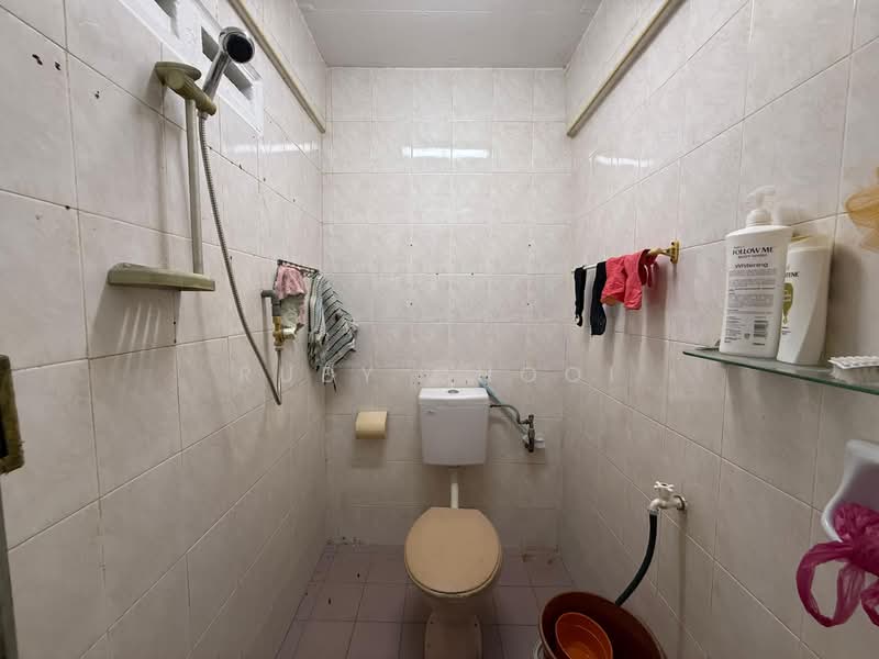 Rumah Flat untuk Dijual di Permas Sentral - Ruby Chooi - Bathroom - PropertyGuru.com.my