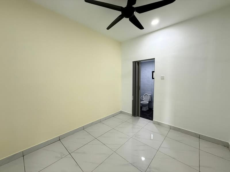 1-storey Terraced House for Sale in Ulu Tiram (Johor) - YC Fung - Interior - PropertyGuru.com.my