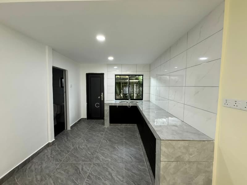 1-storey Terraced House for Sale in Ulu Tiram (Johor) - YC Fung - PropertyGuru.com.my