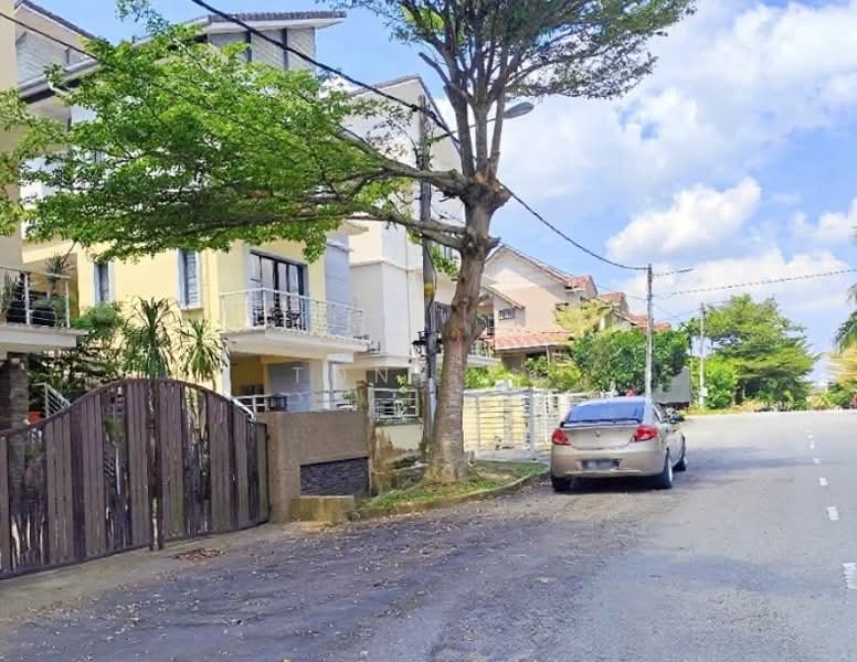 Semi-Detached House for Sale in Taman Puncak Saujana (Kajang) - Tony YY - Exterior - PropertyGuru.com.my