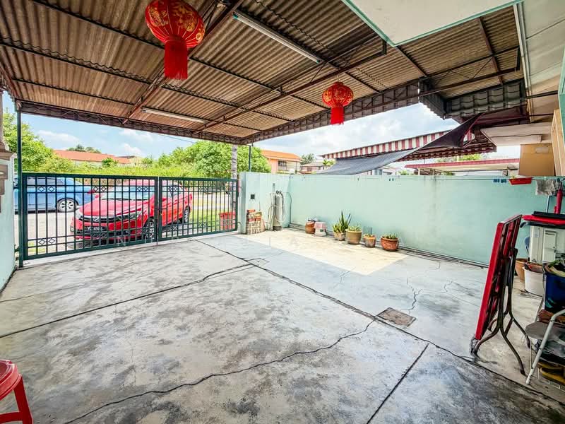 1-storey Terraced House for Sale in Klang (Selangor) - Nur Alia Omar - Exterior - PropertyGuru.com.my