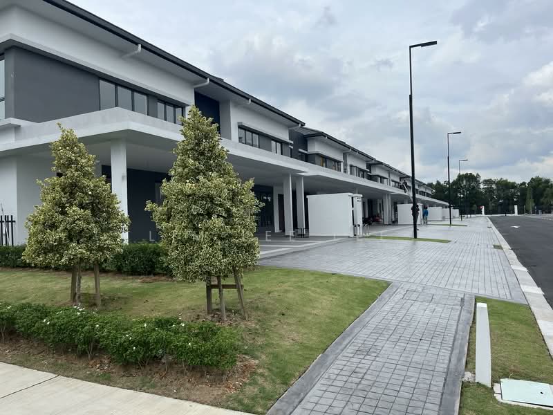 Townhouse for Rent in Eco Ardence (Setia Alam) - Lim Lee Lee - Exterior - PropertyGuru.com.my