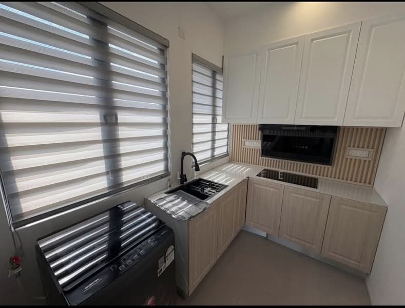 Townhouse for Rent in Eco Ardence (Setia Alam) - Lim Lee Lee - Kitchen - PropertyGuru.com.my