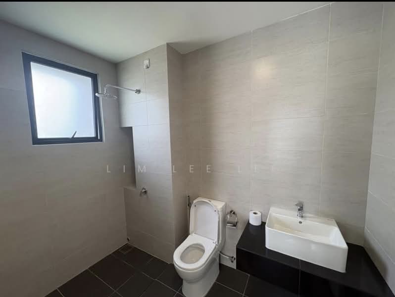 Townhouse for Rent in Eco Ardence (Setia Alam) - Lim Lee Lee - Bathroom - PropertyGuru.com.my