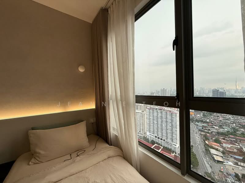 Service Residence for Sale at Kenwingston Platz - Jeannie Teoh - Bedroom - PropertyGuru.com.my