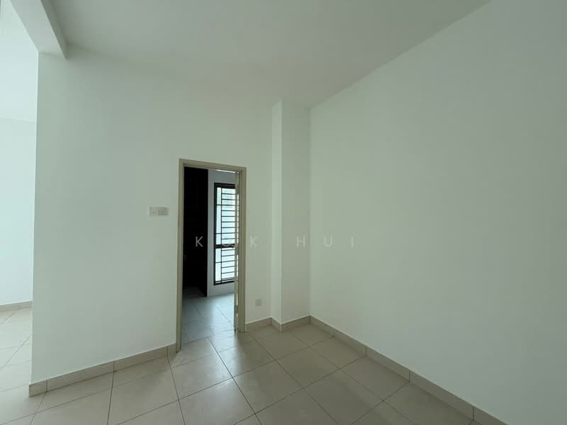 Cluster House for Sale in Taman Adda Heights (Tebrau) - Kok Hui - Interior - PropertyGuru.com.my