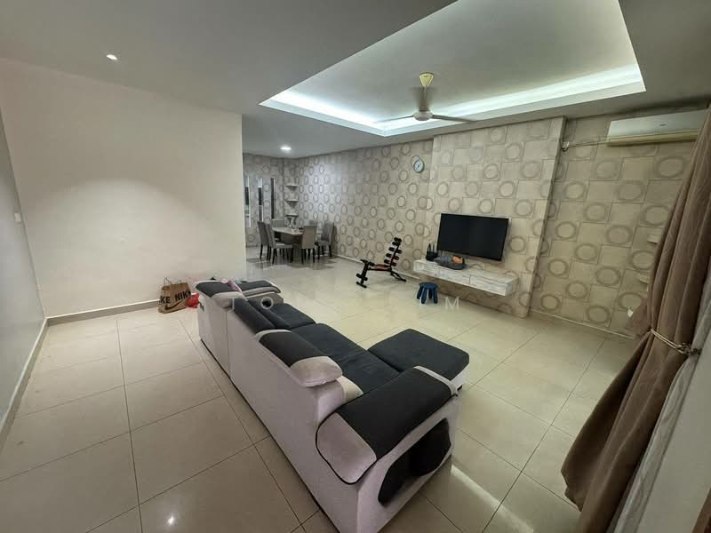 2-storey Terraced House for Rent in Austin (Johor Bahru) - Tony Lim - Living Room - PropertyGuru.com.my