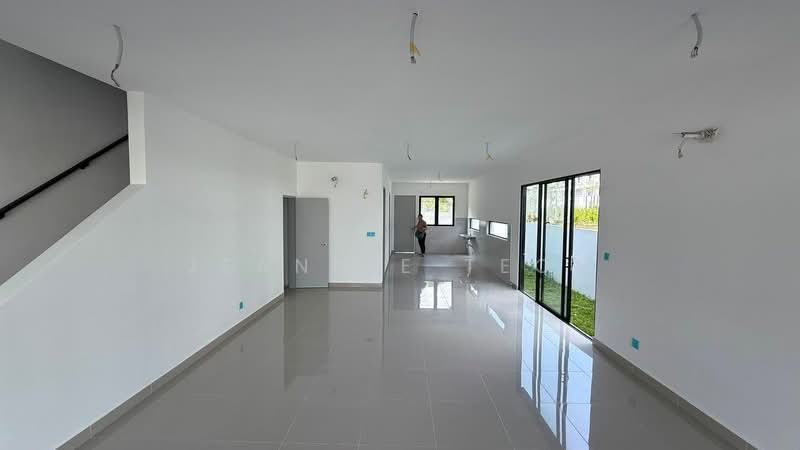 Rumah Teres untuk Dijual di Gombak (Selangor) - Jeannie Teoh - Living Room - PropertyGuru.com.my