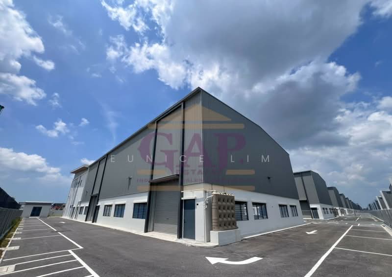 Semi-D Factory for Rent in NCT Smart Industrial Park (Sepang) - Eunice Lim - Exterior - PropertyGuru.com.my