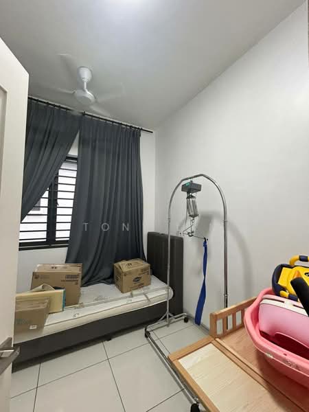 2-storey Terraced House for Rent in Austin (Johor Bahru) - Tony Lim - Bedroom - PropertyGuru.com.my