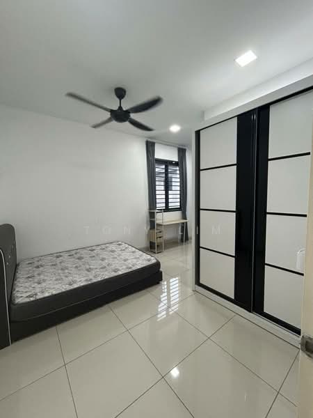 2-storey Terraced House for Rent in Austin (Johor Bahru) - Tony Lim - Bedroom - PropertyGuru.com.my
