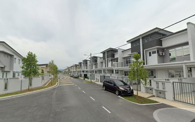 Terraced House for Sale in Beranang (Selangor) - HL Lau - Exterior - PropertyGuru.com.my