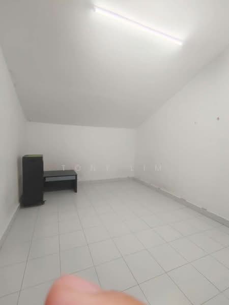 1.5-storey Terraced House for Rent in Austin Crest (Johor Bahru) - Tony Lim - Interior - PropertyGuru.com.my