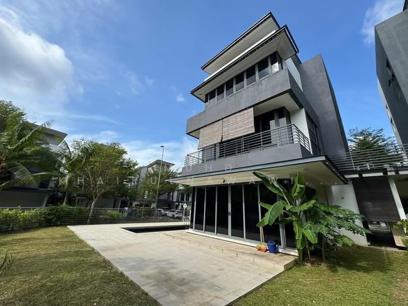 Semi-Detached House for Sale in Putrajaya (Putrajaya) - Muhd Khairulnawawi Kamaruddin - Exterior - PropertyGuru.com.my